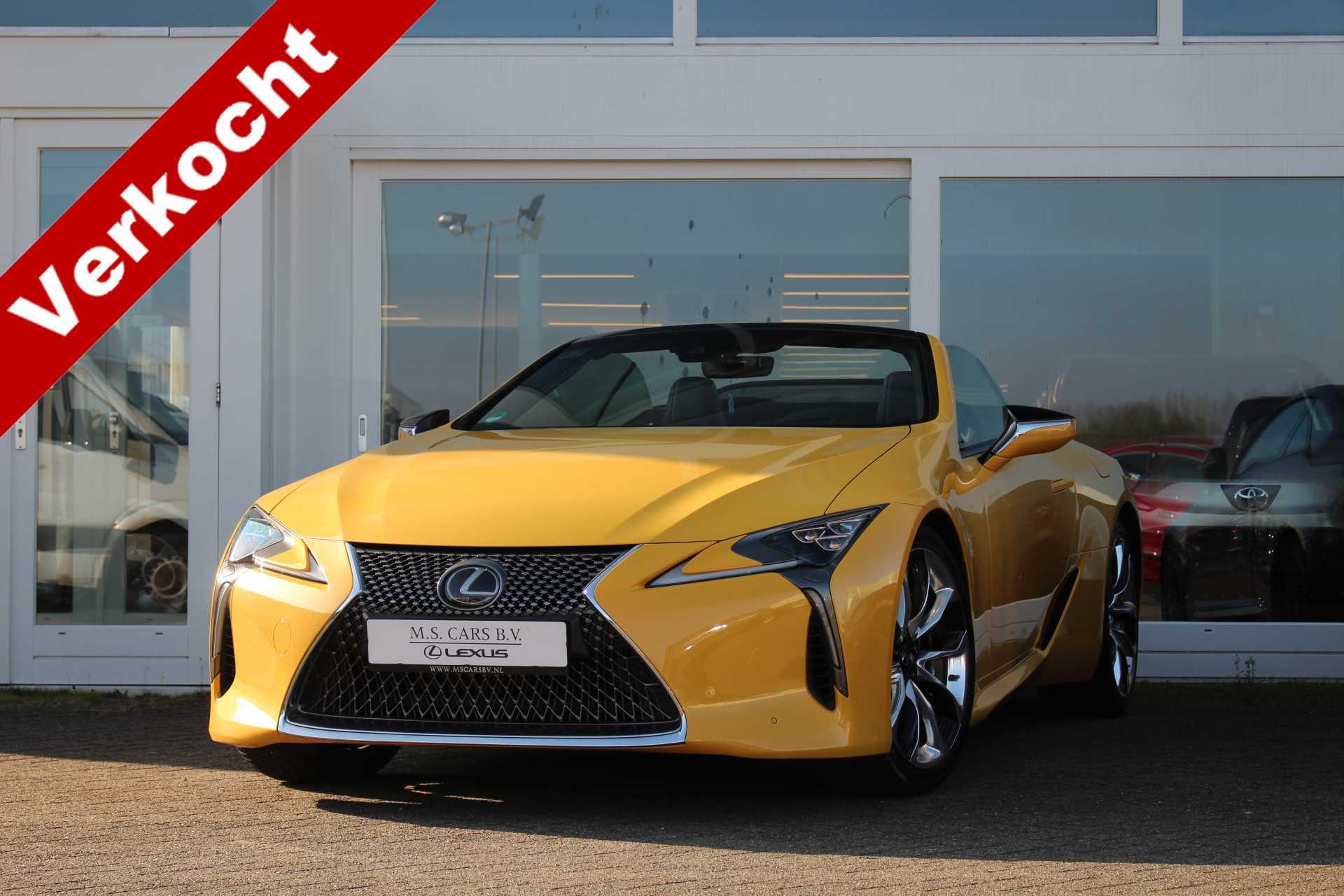 Lexus LC Cabrio Touring Pack I NL I V8 5.0 I Mark Lev. I Performance I Applecarplay 34047745-0.jpg |