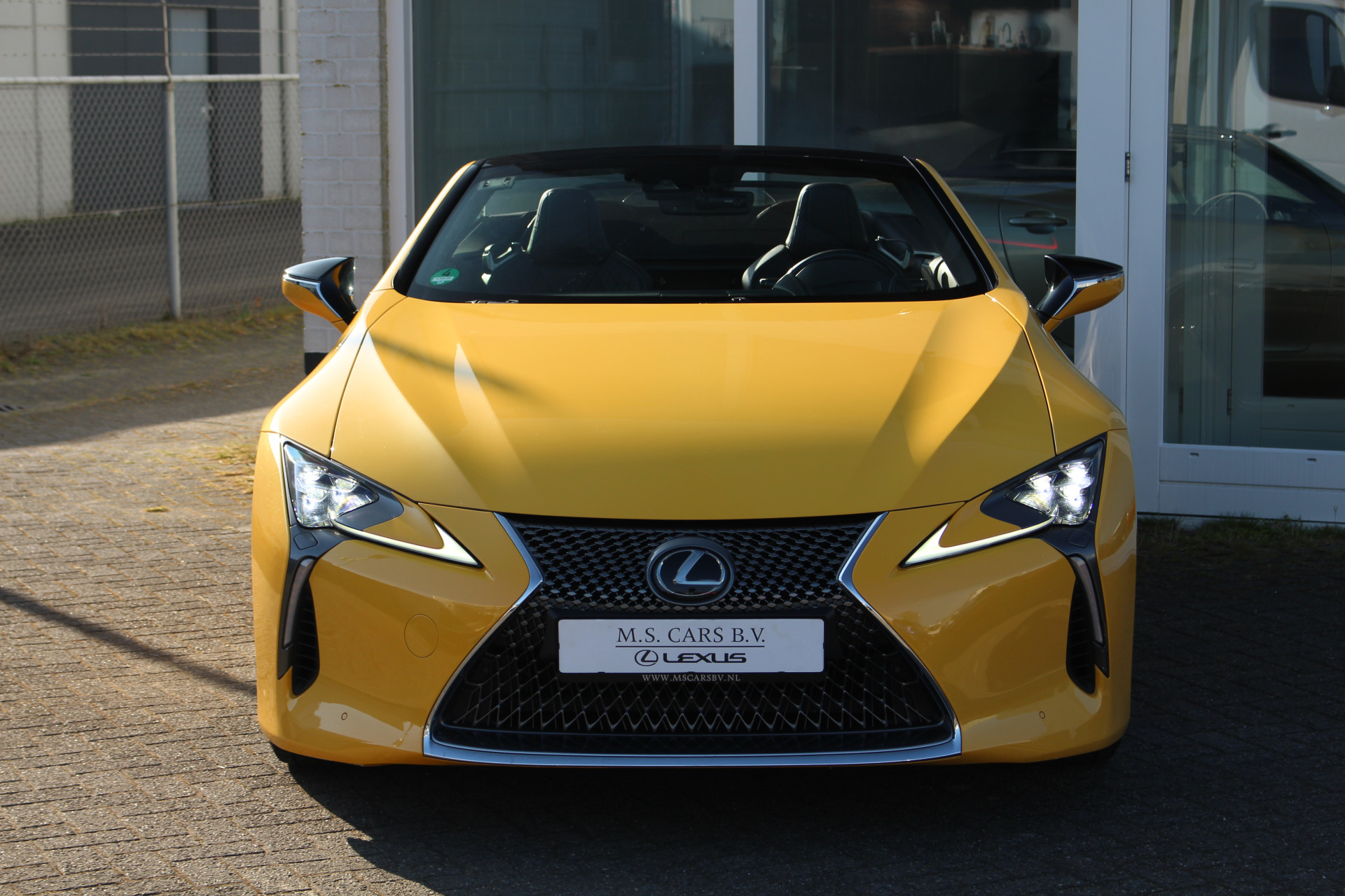 Lexus LC Cabrio Touring Pack I NL I V8 5.0 I Mark Lev. I Performance I Applecarplay 34047745-1.jpg |