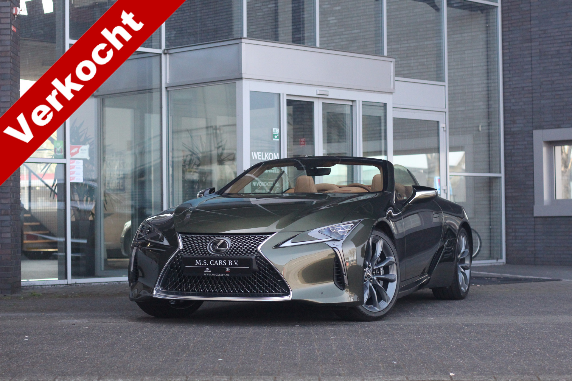 Lexus LC Cabrio 500 Convertible Carbon I Mark Lev. I Touring Pack I Khaki Green 40427630-0.jpg | 