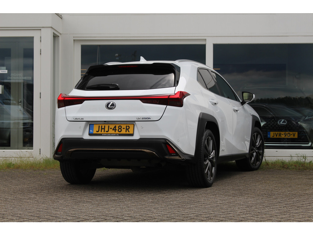 Lexus UX 250h Hybride AWD F-Sport Premium I Wit Metallic I Mark Lev. I Head up I 360-camera I Applecarplay 47970104-1.jpg | M.S. Cars B.V.