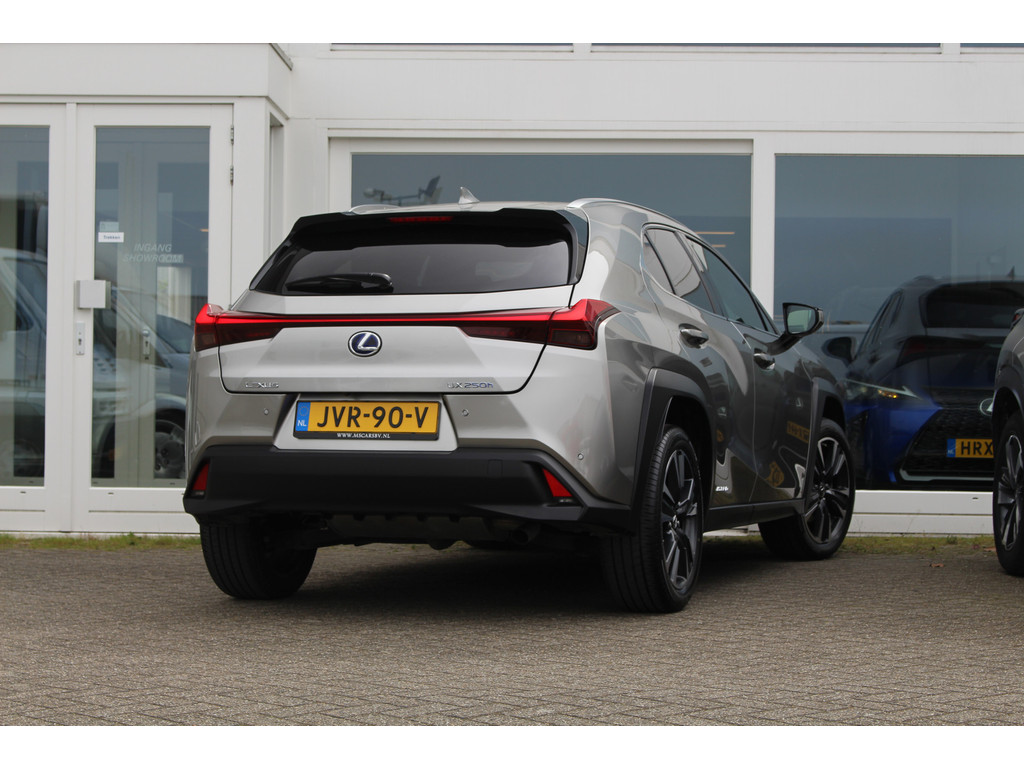 Lexus UX 250h Hybride Business+ Line I Carplay I Camera I Sensor 52768190-1.jpg | M.S. Cars B.V.