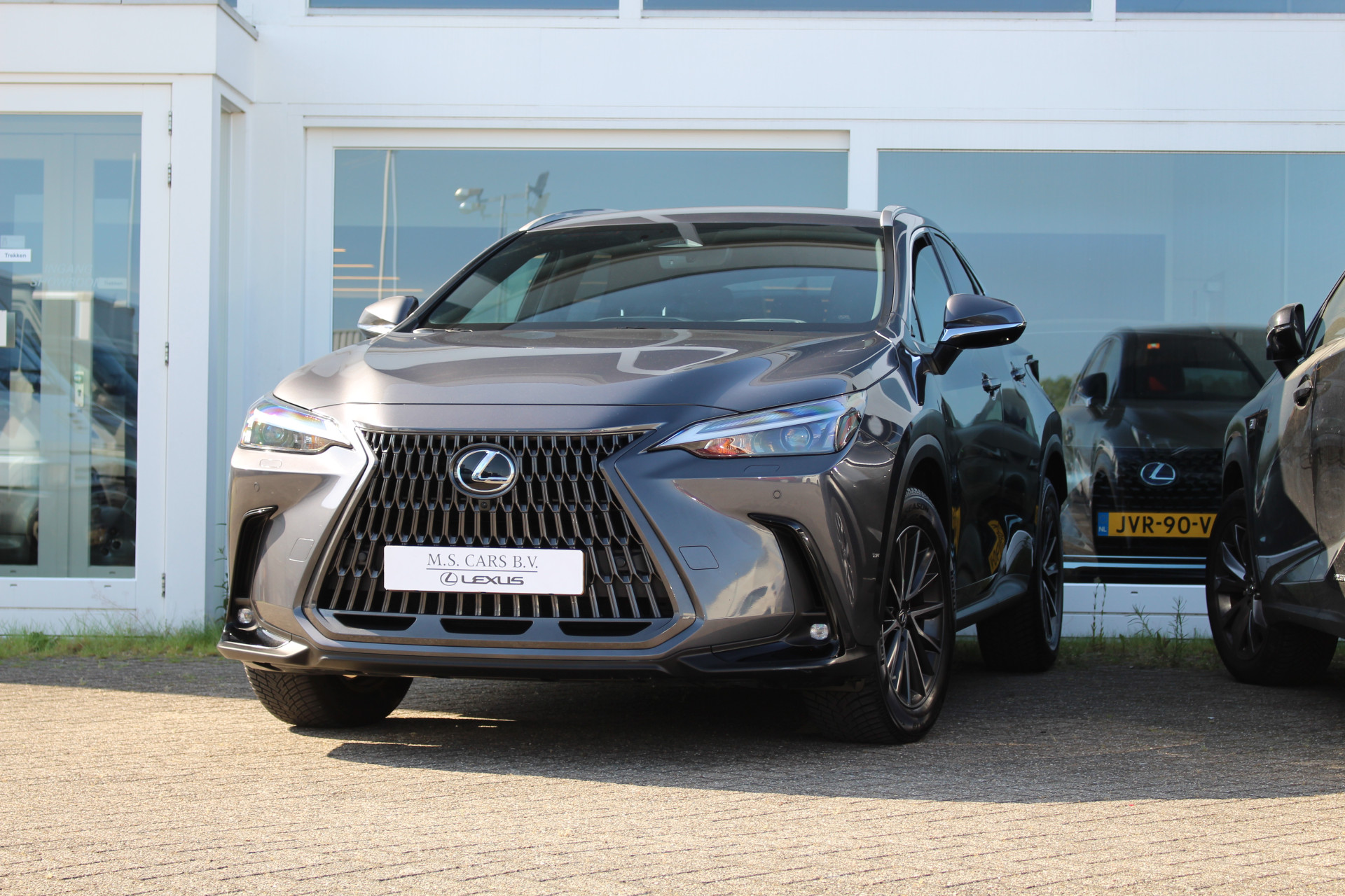 Lexus NX 450h+ Plug-in Hybrid AWD Luxury Line I 360-camera I Head up 53743742-0.jpg |