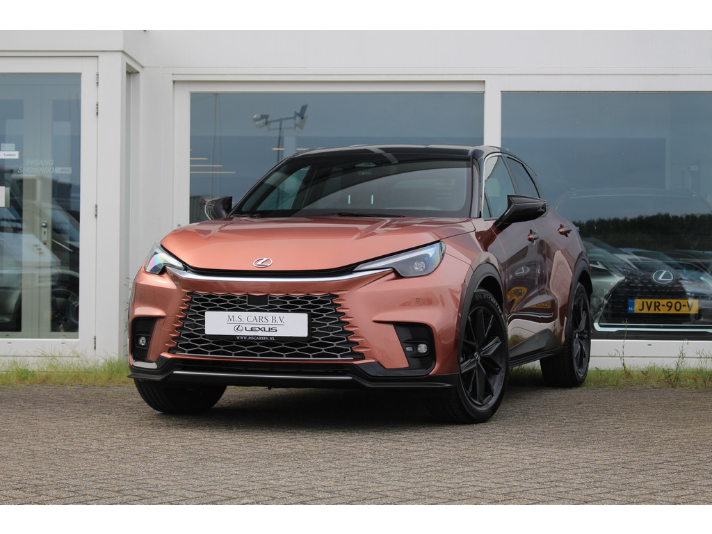 Lexus LBX Original Edition 2WD Hybrid I NL-auto! I Uniek I Tech pack I Garantie I Applecarplay 54165372-0.jpg | M.S. Cars B.V.