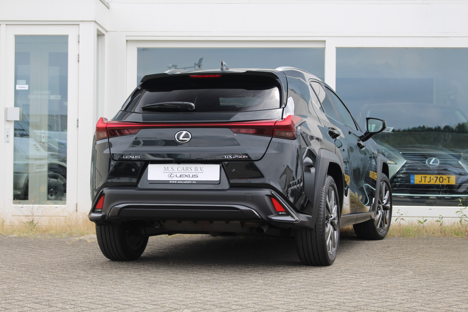 Lexus UX 250h Hybrid F-Sport Design I Leder I Applecarplay I Metallic I Facelift 55088680-1.jpg |