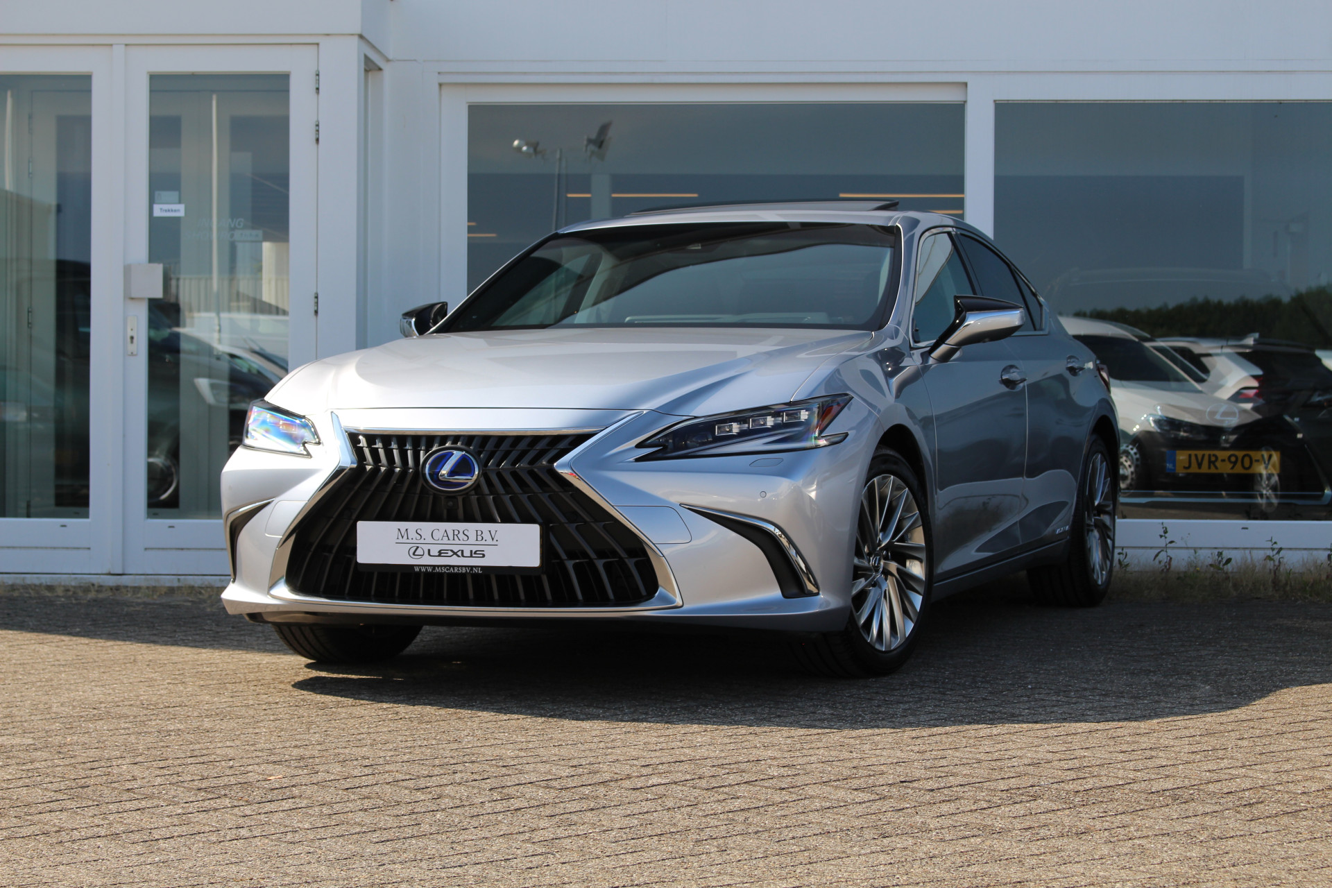 Lexus ES 300h Hybrid President Line I NL-auto! Trekhaak I Facelift I Mark Lev. I Open dak 55589605-0.jpg | M.S. Cars B.V.