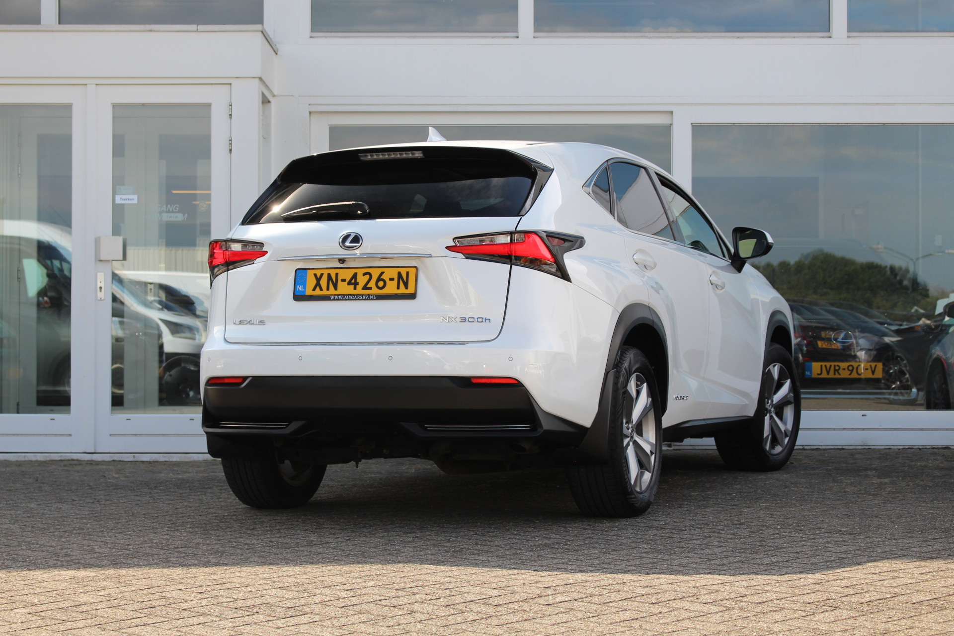 Lexus NX 300h AWD Hybride President Line I Parelwit I Pano I Mark Lev. 56246358-1.jpg | M.S. Cars B.V.