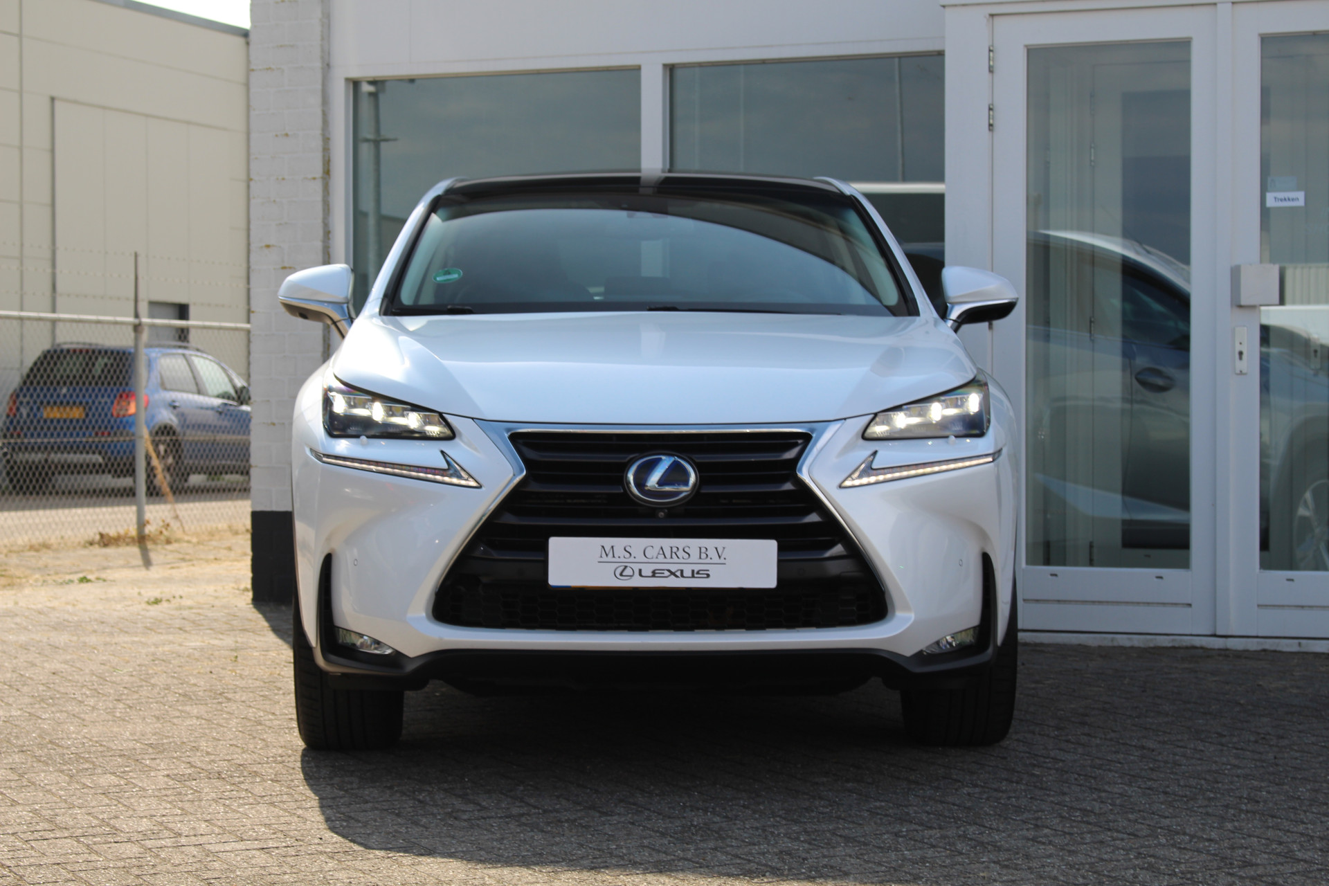 Lexus NX 300h AWD Hybride President Line I Parelwit I Pano I Mark Lev. 56246358-2.jpg | M.S. Cars B.V.