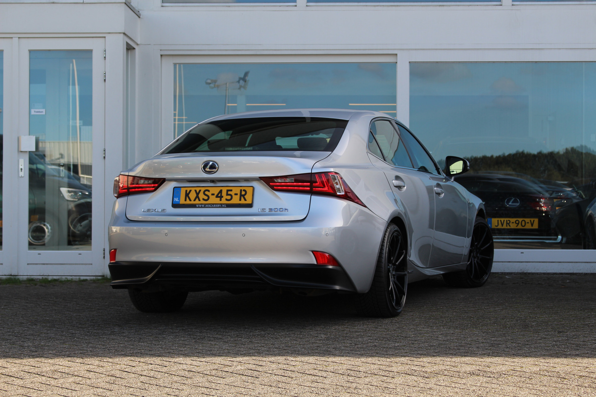 Lexus IS 300h Hybrid F-Sport Line 57494047-1.jpg | M.S. Cars B.V.